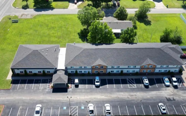 Express Inn Parsons