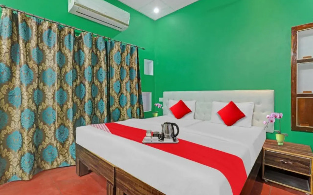Oyo Flagship 92819 Hotel Surbhi G House