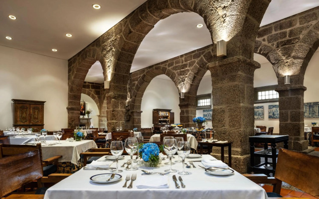 Pousada Mosteiro de Guimarães - Monument Hotel