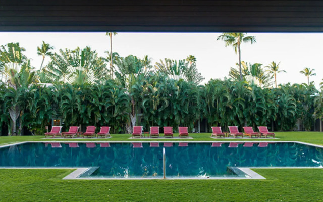 Aina Nalu Condo H208 - 2 Br Condo