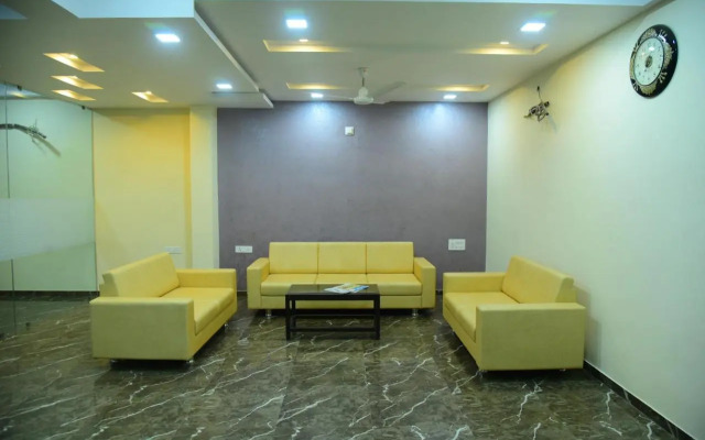 Hotel  Savera Palace