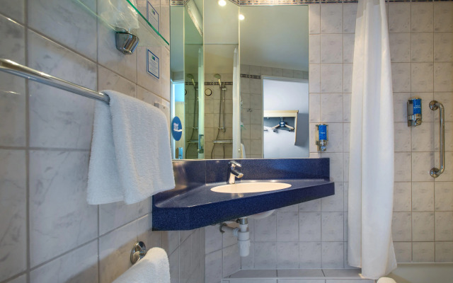 Holiday Inn Express London Chingford by IHG