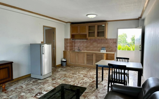 Garden Paradise Hotel & Serviced Apartment