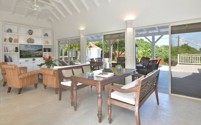 Villa Kir Royal - Luxury leisure