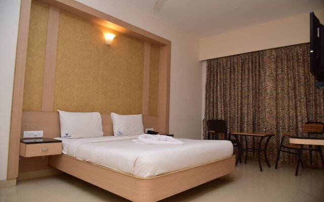 Hotel Varshan International