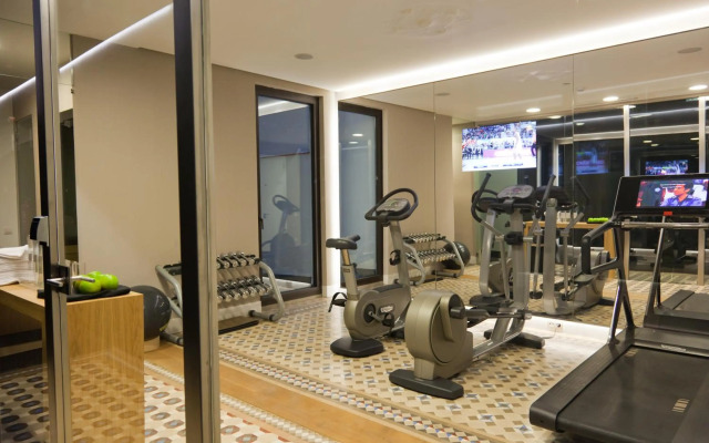 Alexandra Barcelona Hotel, Curio Collection by Hilton