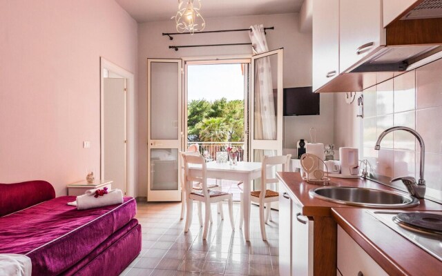 Nice Apartment in Siracusa With Wifi and 1 Bedrooms