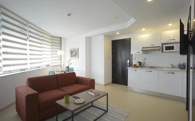 Maia Hotel Suites