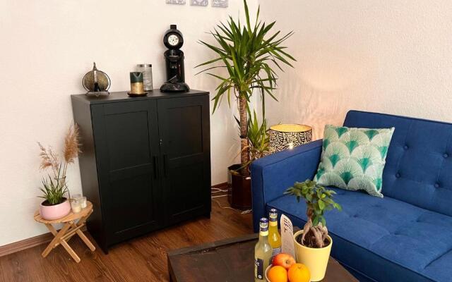 Traumhaftes Zwei-Zimmer-Apartment an der Elbe