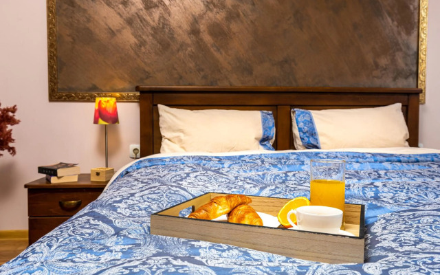 The Walnut 2BD Apartment