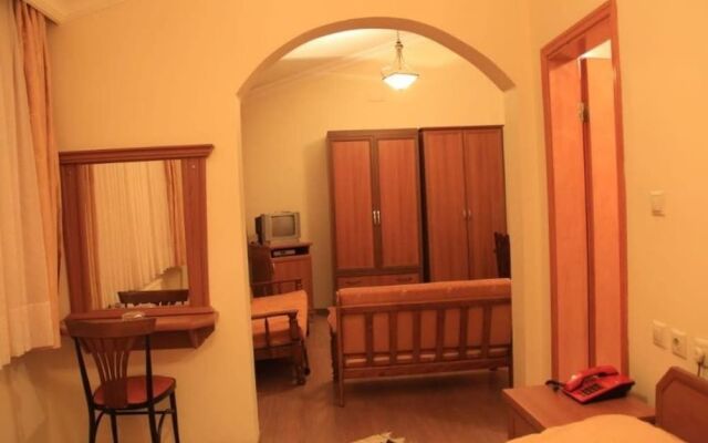 Yavuzlar Otel