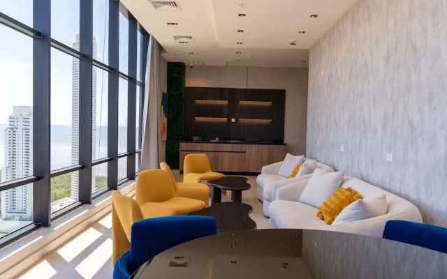 Arcadia Condo Suites