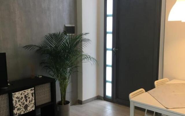 - A casa tua - House