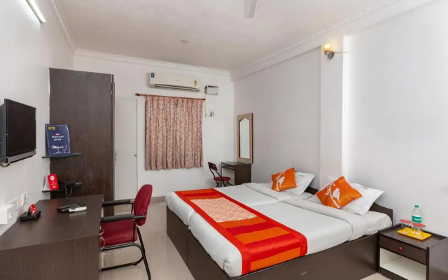 OYO 2140 Apartment Perungudi