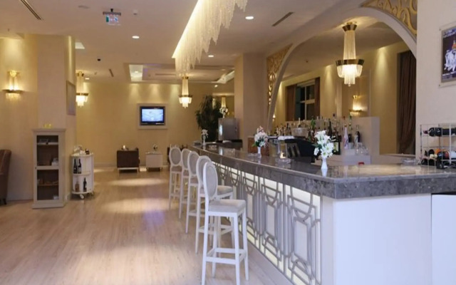 Qafqaz Riverside Resort Hotel