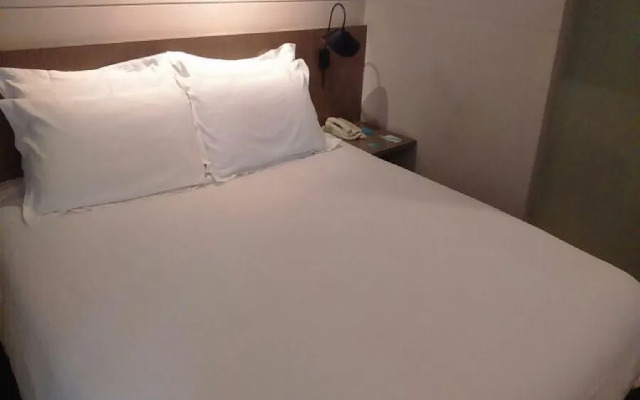 Jinjiang Inns (Beijing Dongzhimen Embassy District)