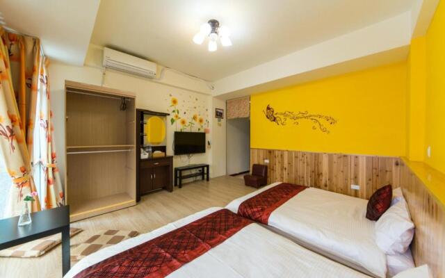 25 Street B&B