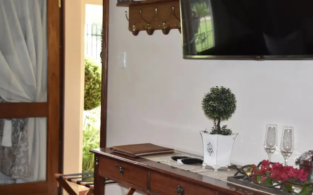Lamor Guest House