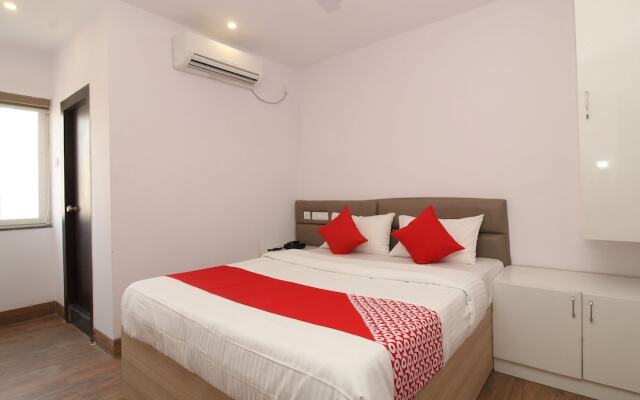 Oyo 35362 My Place S R Nagar