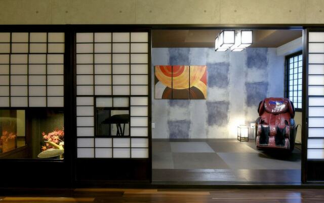 Hills Garden Hondori