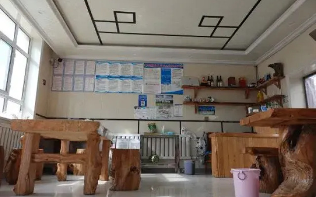 Nala Jacquard Garden Homestay