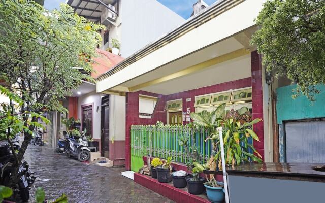 OYO Life 91859 Kost Budhe Syariah