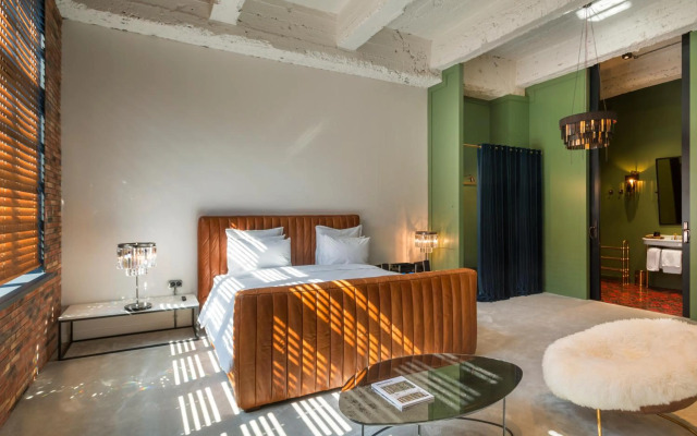 Stamba Hotel