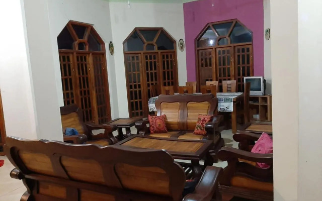 The Golden Residence