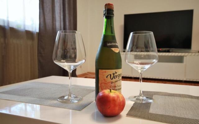 Family Suites & Parking