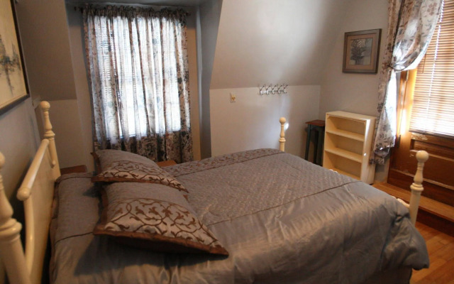 Christmas House Bed and Breakfast