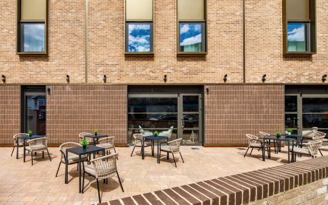 Southgate Hotel London