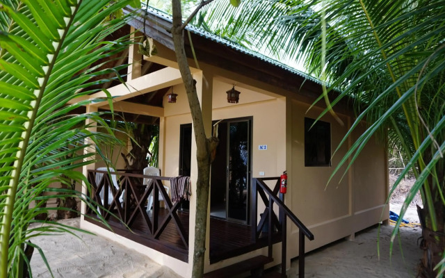 Moonhut Bungalows