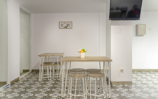 Super OYO Collection O 2627 Ratamya Co-living
