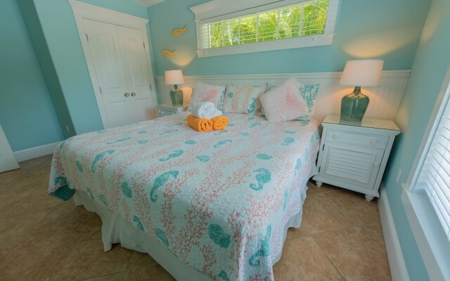 Hawaiian Tide Apartment 3