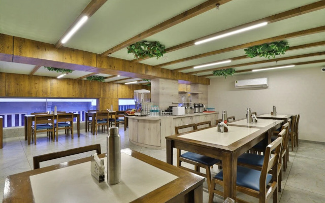 7 Orbit Hotel Surat