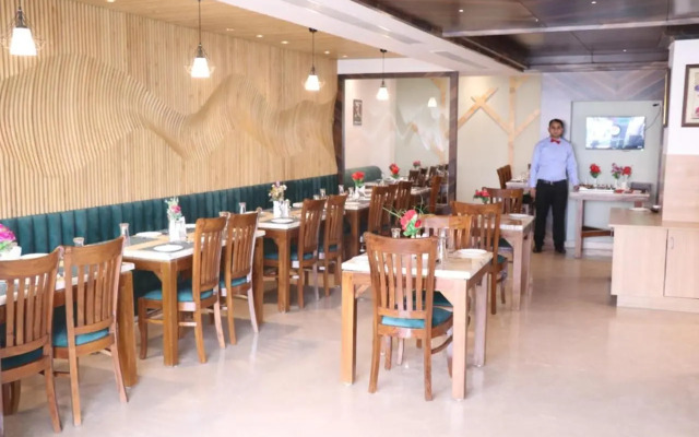 Hotel Mayra Grand By Mayra Group Of Hotels