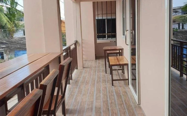 Sairee Center Guesthouse