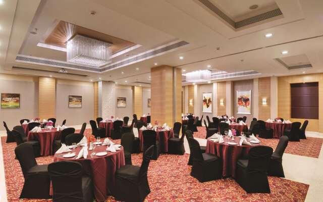 Express Inn The Business Luxury Hotel