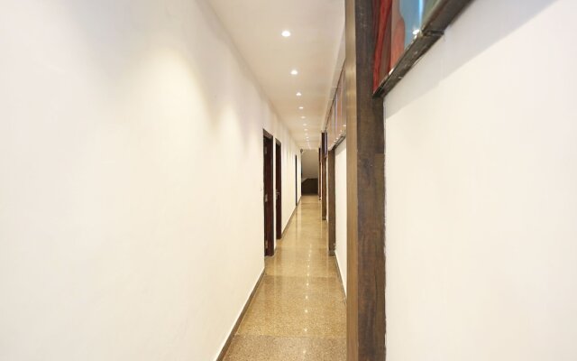 Hotel Vishalas The Raj Kesar Regency