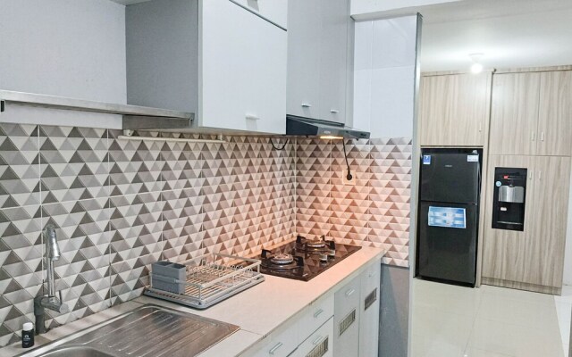 Nice And Modern 2Br At Royal Makassar Apartment