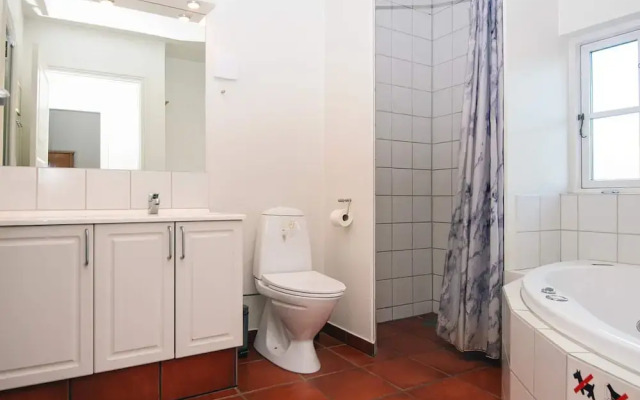 6 Person Holiday Home in Blavand
