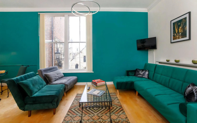 The York Suite, The Shambles