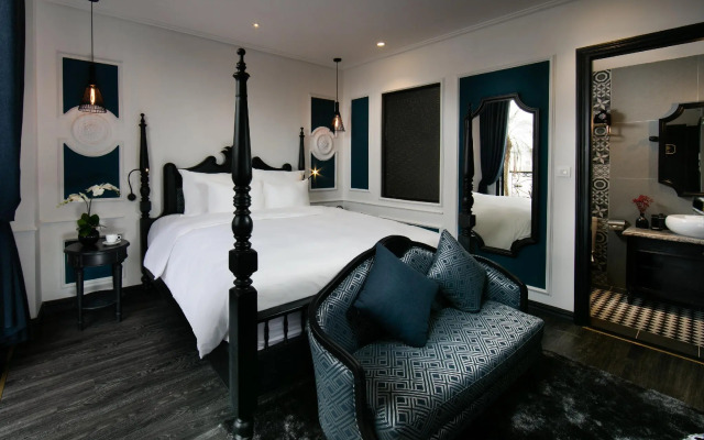JM Marvel Hotel & Spa