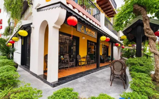 Yzistel Hoi An