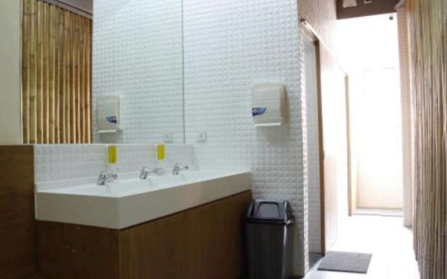 Teduh Hostel Kota Tua