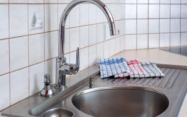 Spacious Apartment With Balcony