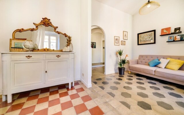 Lovely Renovated Flat/4guests/exclusive Location!