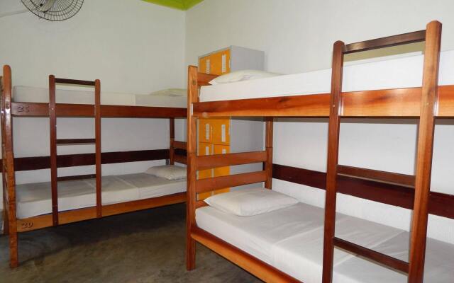 Cafofo Hostel - Albergue