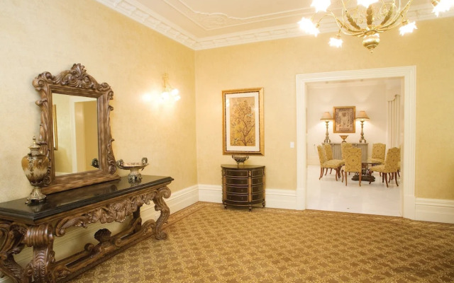 The Carrington Manor