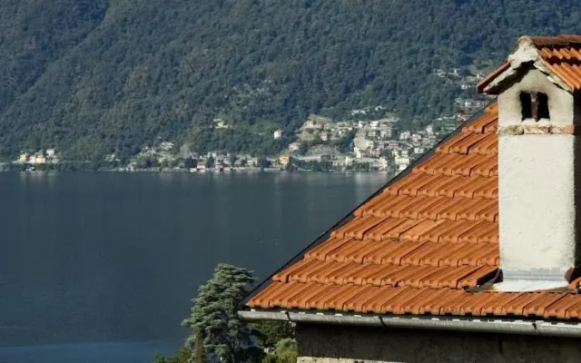 Ossuccio Home